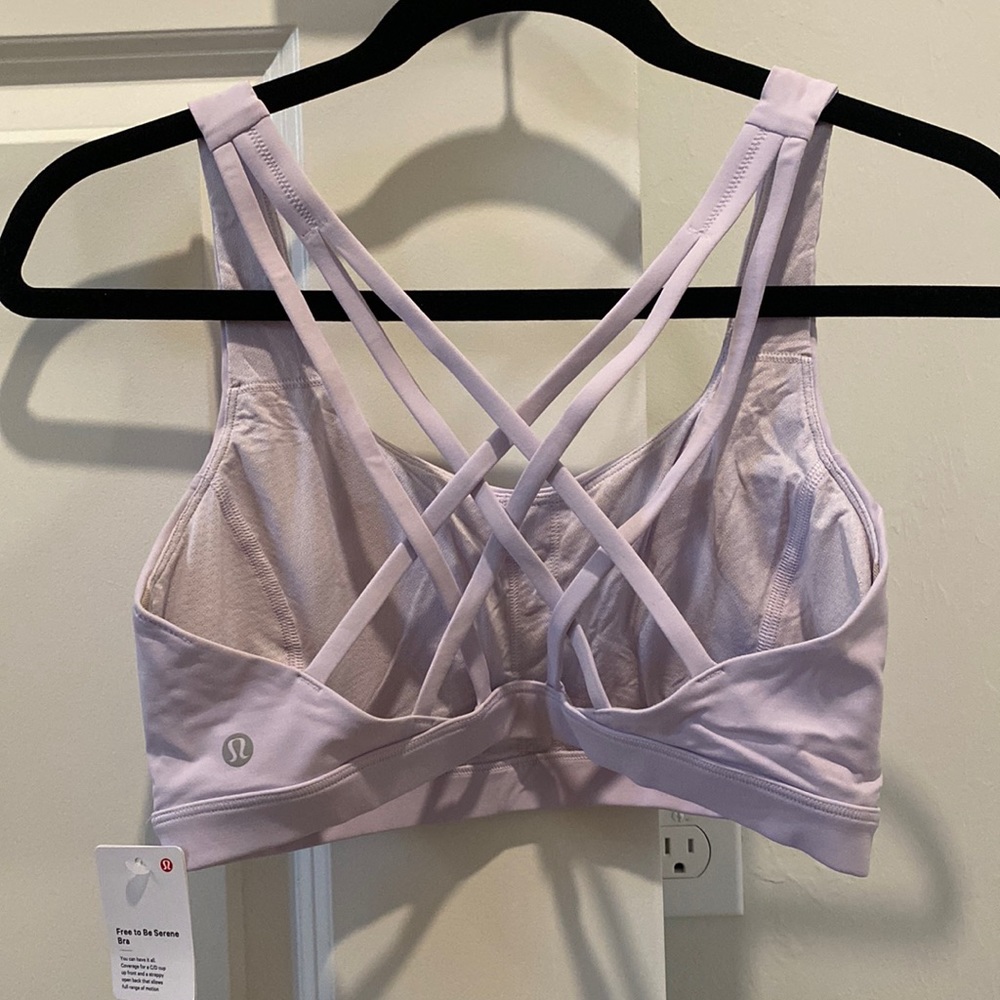 NWT Lululemon “Free to Be Serene” Sports Bra